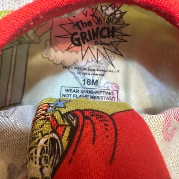The Grinch Baby One Piece Sleeper sz 18 m - Picture 3 of 6